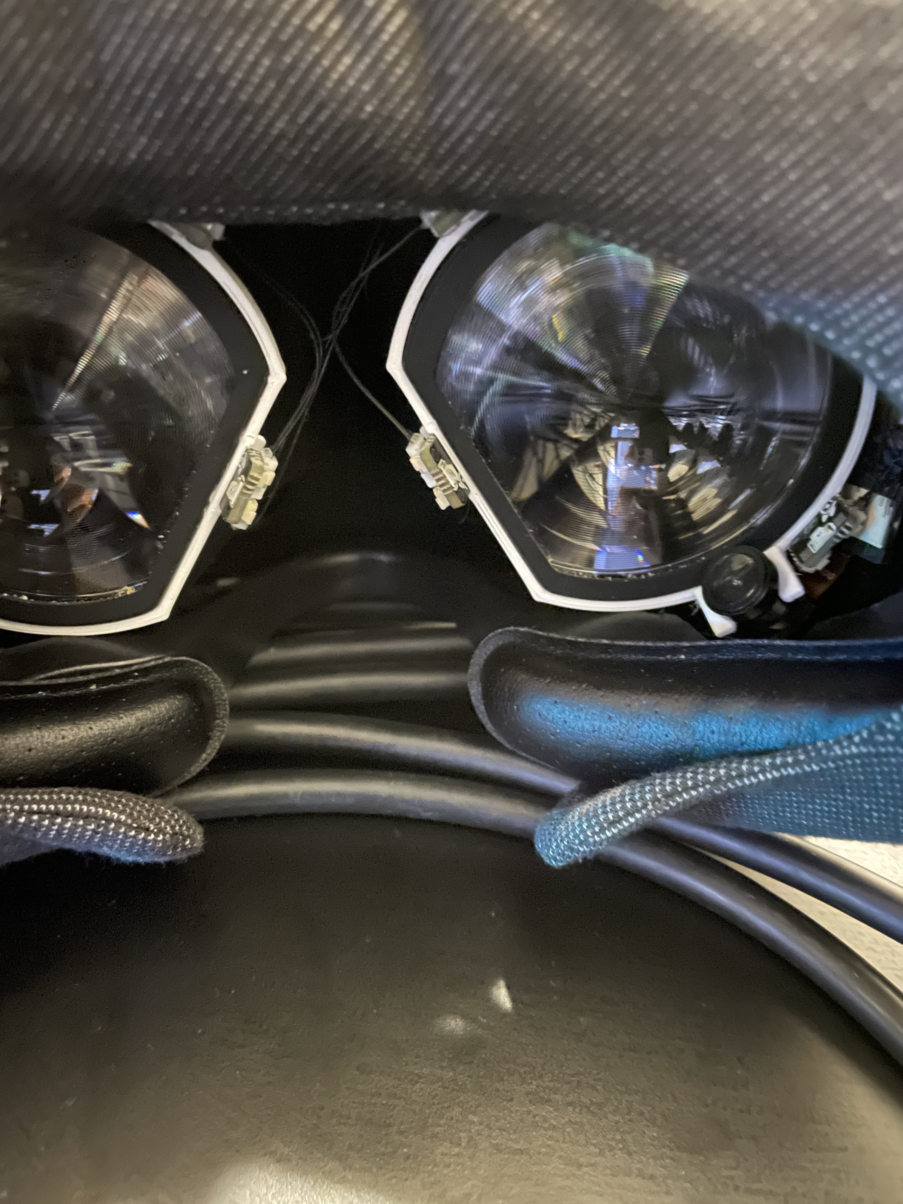 valve index vr hmd modded eyetrackvr